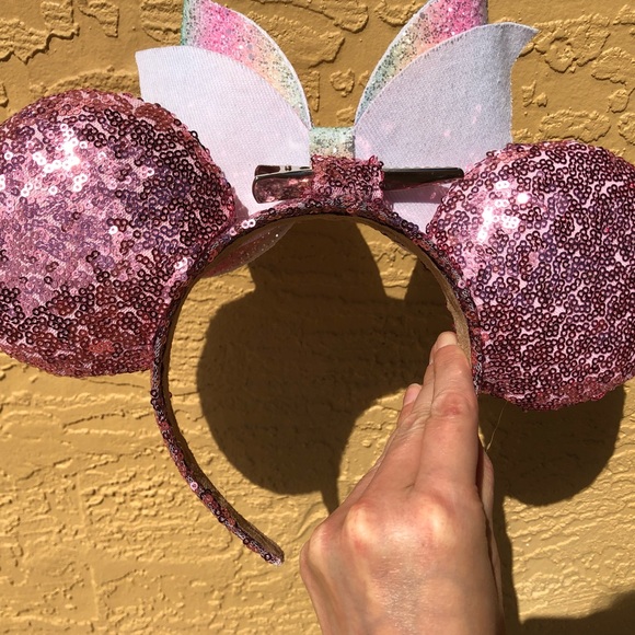 Pastel Pink Mouse Ears with Detachable Bow - Picture 2 of 4